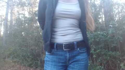 girloffgrid @ myfreecams on 20231228