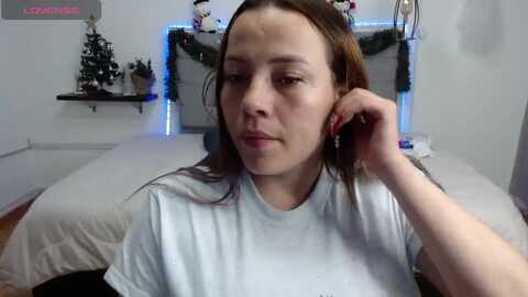 honey21_ @ myfreecams on 20231228