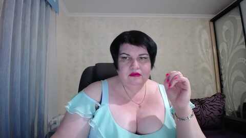 juicylady_69 @ myfreecams on 20231228