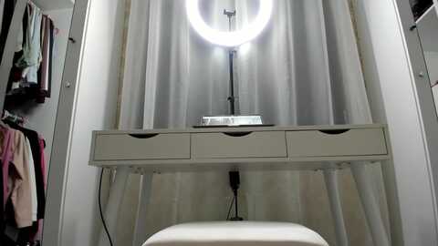 k__a__t @ myfreecams on 20231228