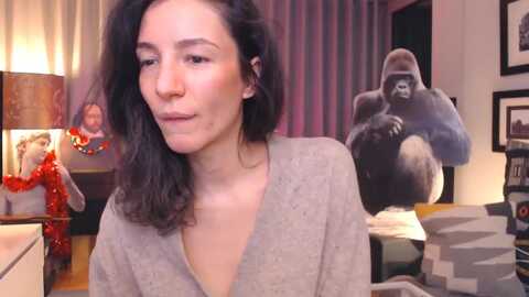 mora_marvels @ myfreecams on 20231228