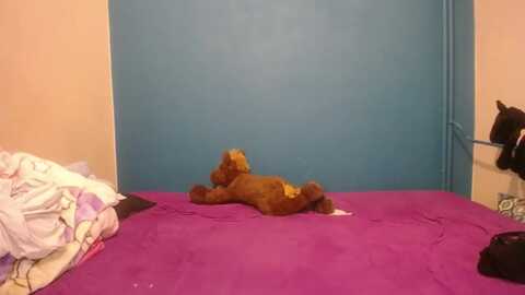 nadinnne @ myfreecams on 20231228