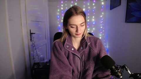 personyouneed @ myfreecams on 20231228