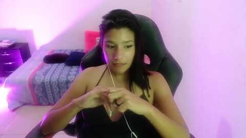 prettyfriends @ myfreecams on 20231228