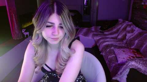 serafina @ myfreecams on 20231228