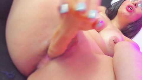 sexybabyjarel @ myfreecams on 20231228