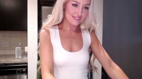 officialelsa @ myfreecams on 20231229