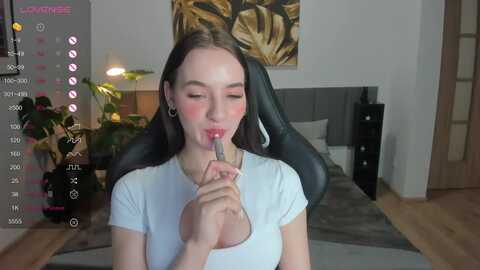 papaya @ myfreecams on 20231229
