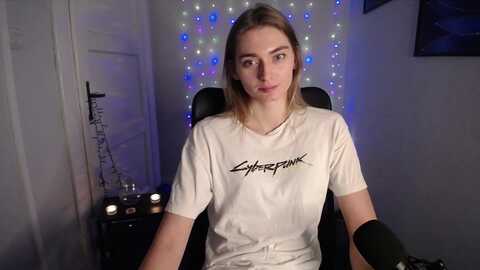 personyouneed @ myfreecams on 20231229