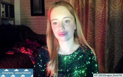 alena29 @ myfreecams on 20231230