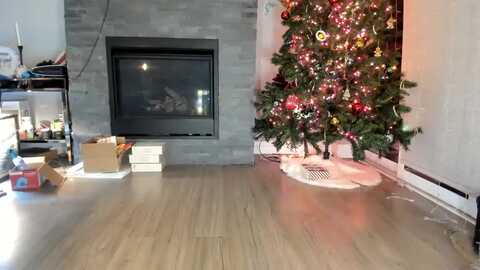 laurel @ myfreecams on 20231230