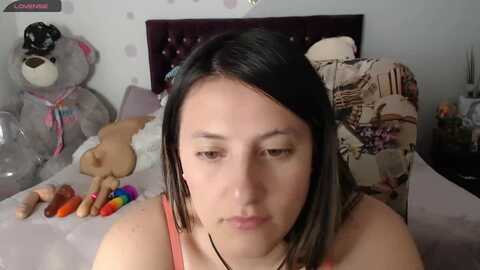 lorenahot06 @ myfreecams on 20231230