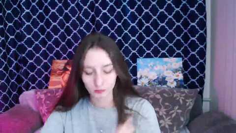 lunnaa_xx @ myfreecams on 20231230
