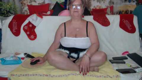 queenpammy @ myfreecams on 20231230