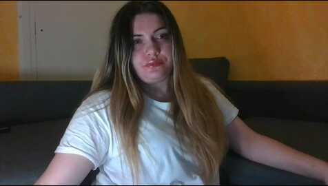 squirtylady38 @ myfreecams on 20231230