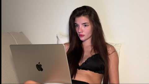 sweetklem @ myfreecams on 20231230