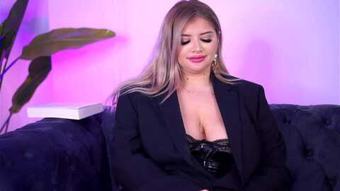 amber_xs @ myfreecams on 20231231