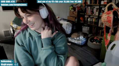 hempley @ myfreecams on 20231231