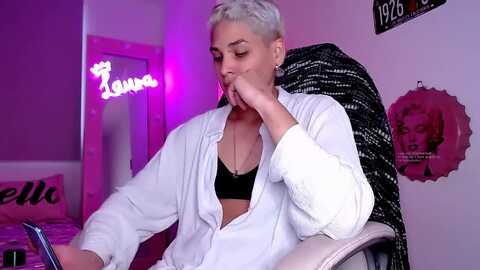 lauraa_rose @ myfreecams on 20231231