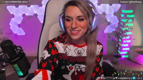 reige @ myfreecams on 20231231