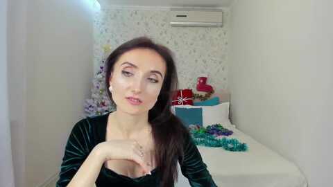 yuliya__28 @ myfreecams on 20231231