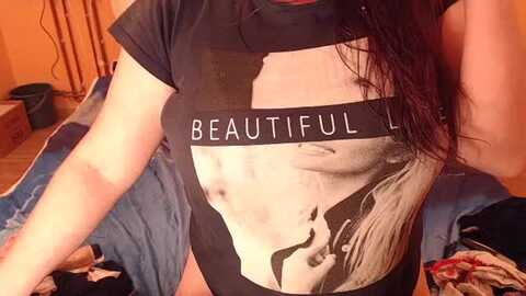 angel4you23 @ myfreecams on 20240101