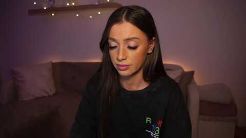 emma_ruby @ myfreecams on 20240101