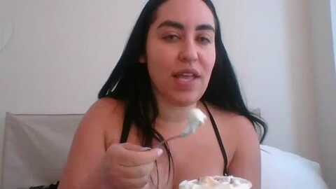 wetflowerr4u @ myfreecams on 20240101