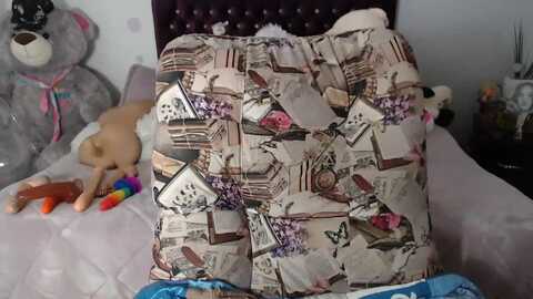 lorenahot06 @ myfreecams on 20240102