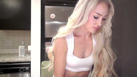 officialelsa @ myfreecams on 20240102