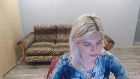 sexybeatriice @ myfreecams on 20240102