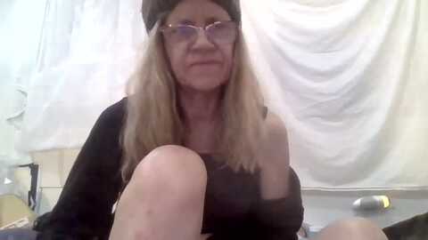trisharra @ myfreecams on 20240102