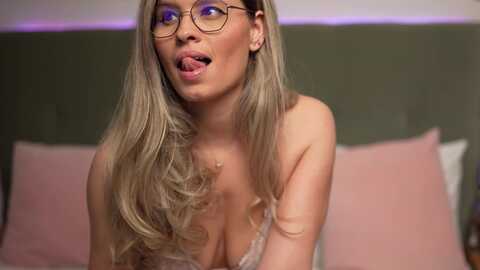 brandywhite @ myfreecams on 20240103