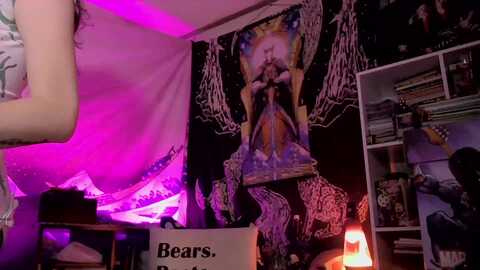 cdrtroi @ myfreecams on 20240103
