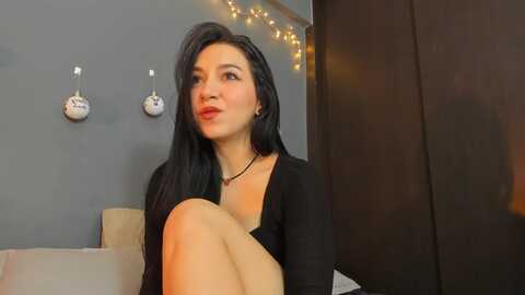 dariadiaz_ @ myfreecams on 20240103