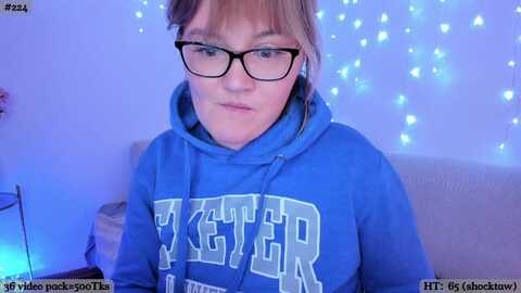 fire_ice_emma @ myfreecams on 20240103