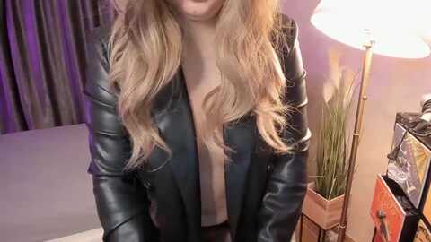 ladyphantasy @ myfreecams on 20240103