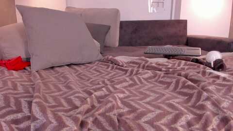 sophia_roy @ myfreecams on 20240103