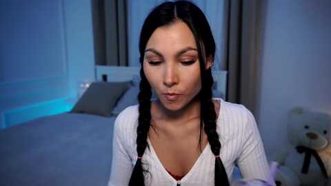 stellastone4 @ myfreecams on 20240103