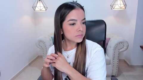 alessia_glow @ myfreecams on 20240104