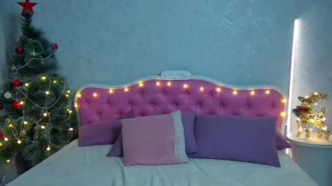 arianapetite @ myfreecams on 20240104