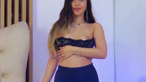 clairejenner @ myfreecams on 20240104