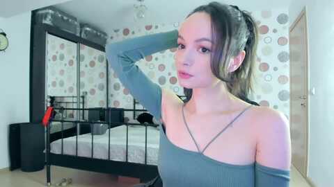 clumsybutcute @ myfreecams on 20240104
