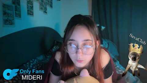 emiliaaaaa @ myfreecams on 20240104