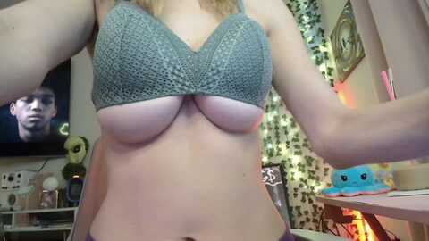 heidiklumsy @ myfreecams on 20240104