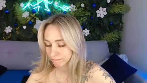 horny_blond @ myfreecams on 20240104