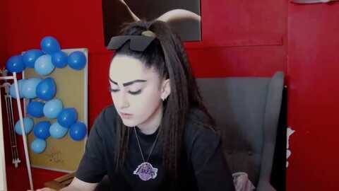 iris_brunette @ myfreecams on 20240104