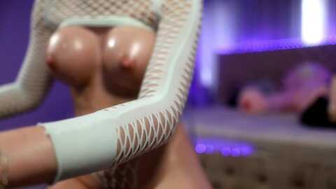 mandypeas @ myfreecams on 20240104