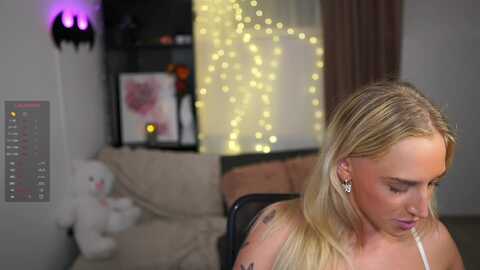 nicoletteshea @ myfreecams on 20240104