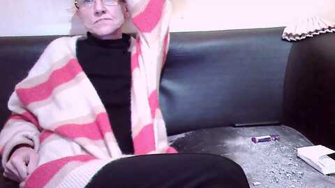 sexygeny @ myfreecams on 20240104